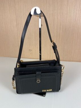 Steve Madden Black Pebbled Leather Crossbody with Gold Hardware